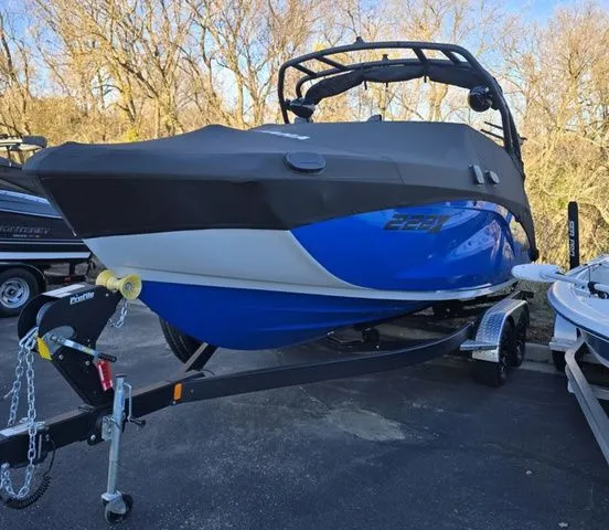 Slide: The Image of Yamaha 222XE 2024 - 14