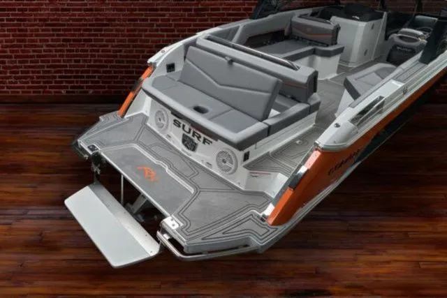 Slide: The Image of Cobalt R8 Surf 2026 - 7