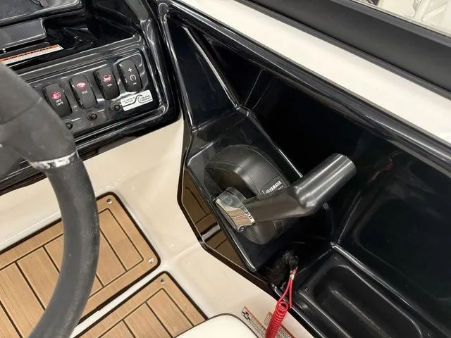 Slide: The Image of Yamaha 195S 2023 - 26