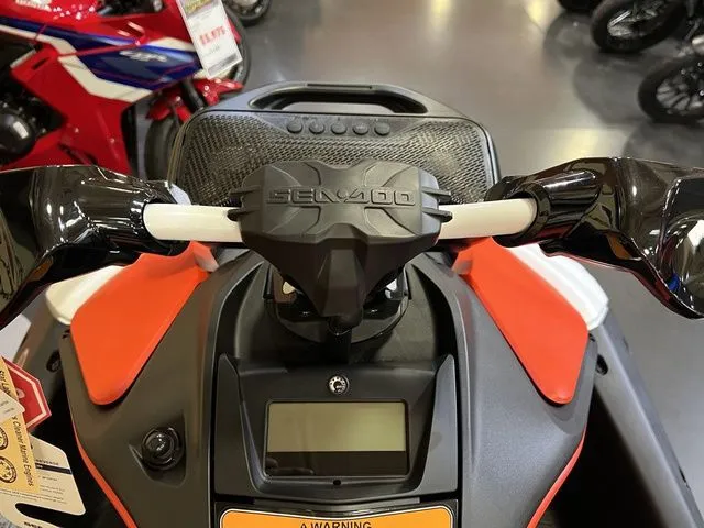 Slide: The Image of Sea-Doo Spark™Trixx for 3 Rotax® 900 ACE™ - 90 iBR and Aud 2026 - 8