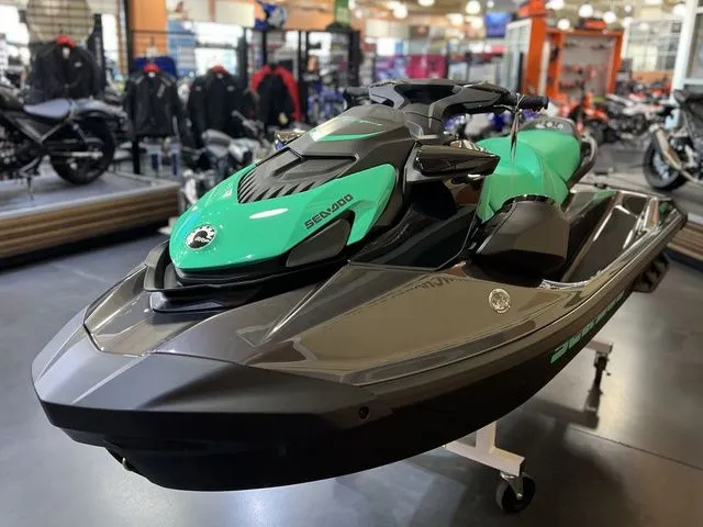 Slide: The Image of Sea-Doo GTI SE 130 2026 - 15