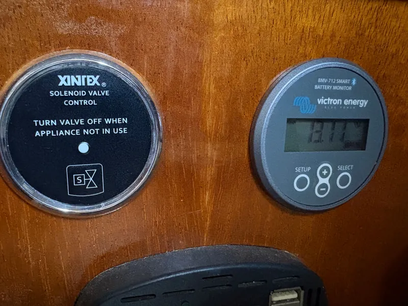 Slide: The Image of Allied Seawind MK II 1977 - 12