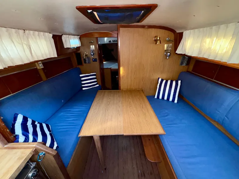 Slide: The Image of Allied Seawind MK II 1977 - 13