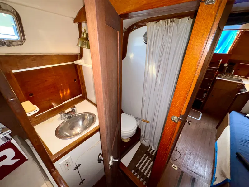 Slide: The Image of Allied Seawind MK II 1977 - 17