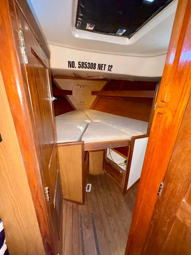 Slide: The Image of Allied Seawind MK II 1977 - 21