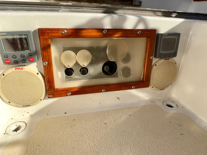 Slide: The Image of Allied Seawind MK II 1977 - 34