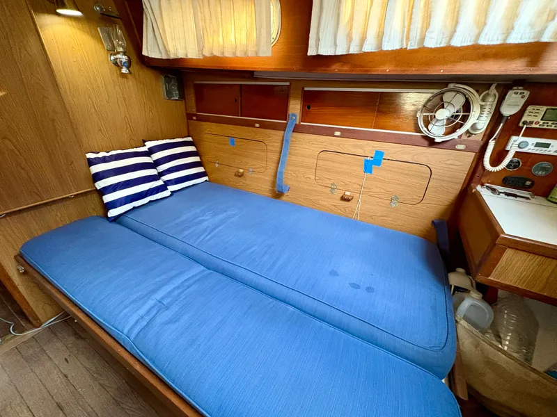 Slide: The Image of Allied Seawind MK II 1977 - 8