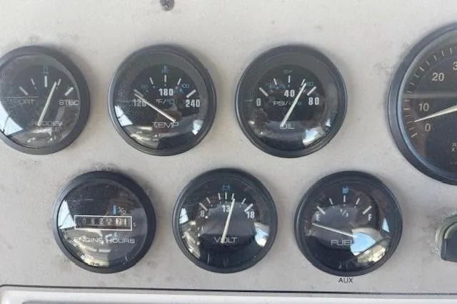 Slide: The Image of Dashboard of a 1996 Carver 355 Aft Cabin Motor Yacht. - 6