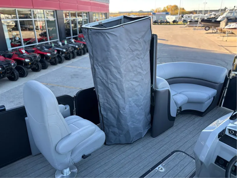 Slide: The Image of Manitou Oasis 23 RF 2022 - 10