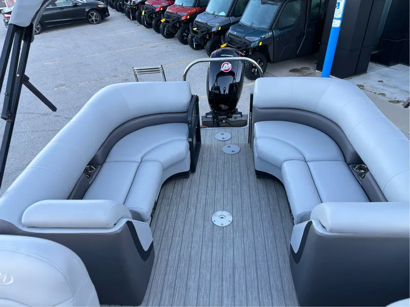 Slide: The Image of Manitou Oasis 23 RF 2022 - 11