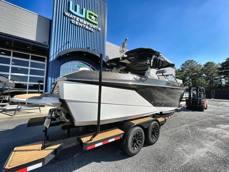 Slide: The Image of Nautique G23 2025 - 4