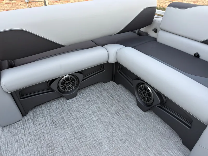 Slide: The Image of Tahoe Sport 2180 Swingback (VRB) & Honda 4-Stroke EFI 2026 - 29