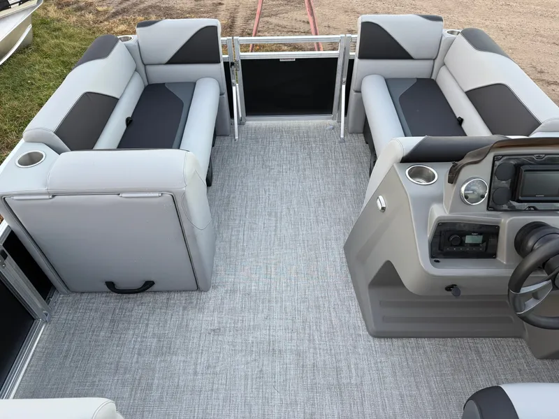 Slide: The Image of Tahoe Sport 2180 Swingback (VRB) & Honda 4-Stroke EFI 2026 - 33