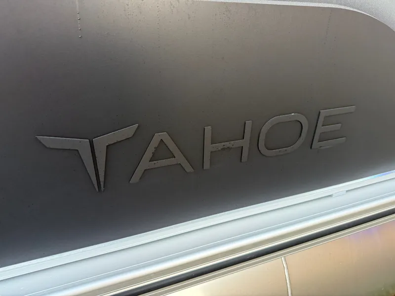 Slide: The Image of Tahoe Sport 2180 Swingback (VRB) & Honda 4-Stroke EFI 2026 - 42