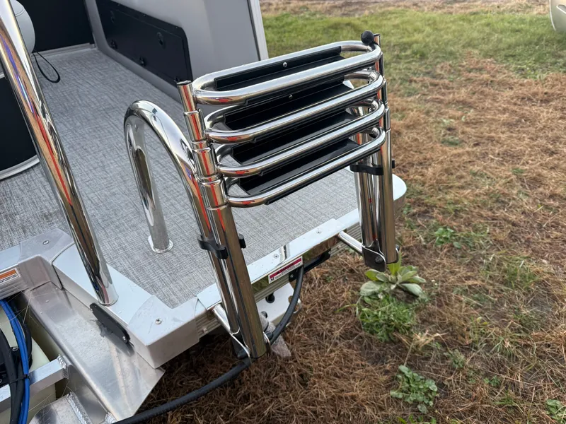 Slide: The Image of Tahoe Sport 2180 Swingback (VRB) & Honda 4-Stroke EFI 2026 - 47