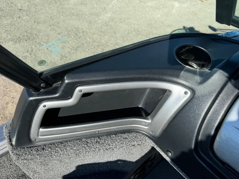 Slide: The Image of Lund 1875 Impact XS with 150HP Mercury Pro XS Fourstroke EFI 2021 - 31