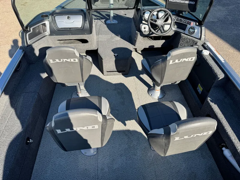 Slide: The Image of Lund 1875 Impact XS with 150HP Mercury Pro XS Fourstroke EFI 2021 - 4