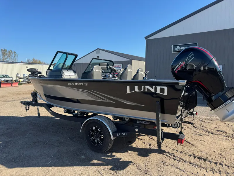 Slide: The Image of Lund 1875 Impact XS with 150HP Mercury Pro XS Fourstroke EFI 2021 - 61