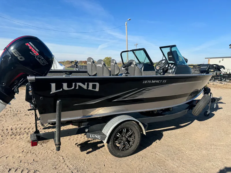 Slide: The Image of Lund 1875 Impact XS with 150HP Mercury Pro XS Fourstroke EFI 2021 - 65