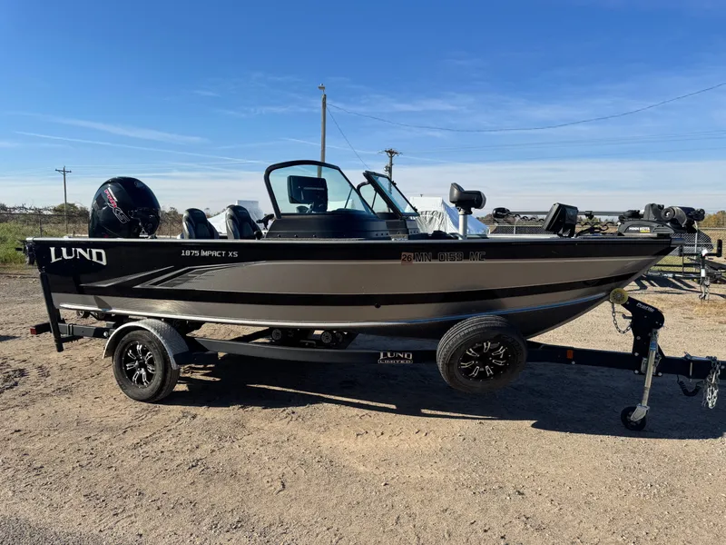 Slide: The Image of Lund 1875 Impact XS with 150HP Mercury Pro XS Fourstroke EFI 2021 - 69