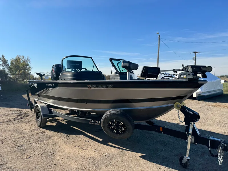 Slide: The Image of Lund 1875 Impact XS with 150HP Mercury Pro XS Fourstroke EFI 2021 - 71