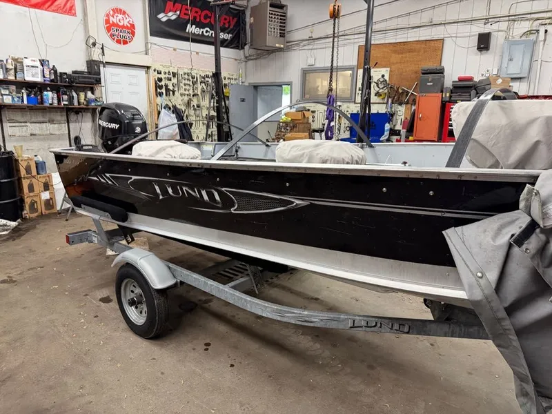 Slide: The Image of Lund 1600 Fury Tiller 2013 - 10