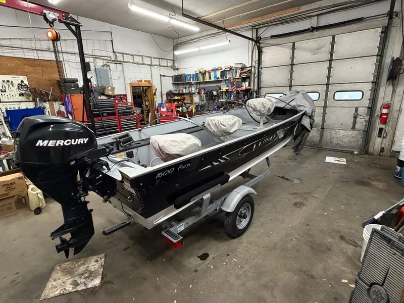 Slide: The Image of Lund 1600 Fury Tiller 2013 - 6