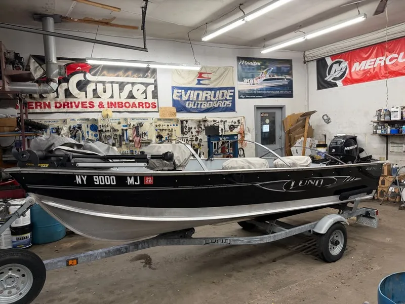 Slide: The Image of Lund 1600 Fury Tiller 2013 - 9