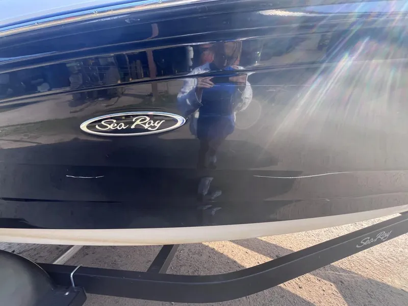 Slide: The Image of Sea Ray SPX 190 Outboard 2023 - 46