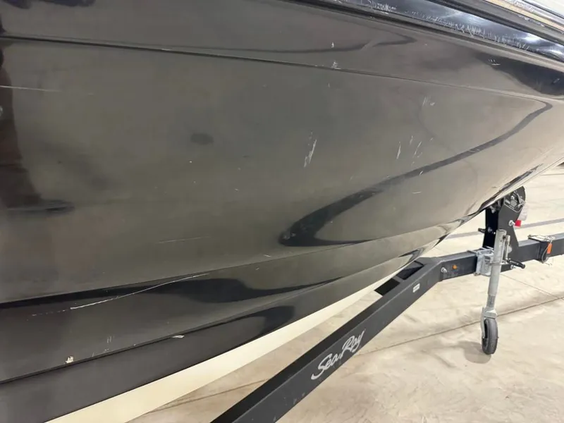 Slide: The Image of Sea Ray SPX 190 Outboard 2023 - 57