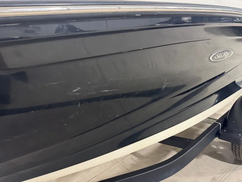 Slide: The Image of Sea Ray SPX 190 Outboard 2023 - 62