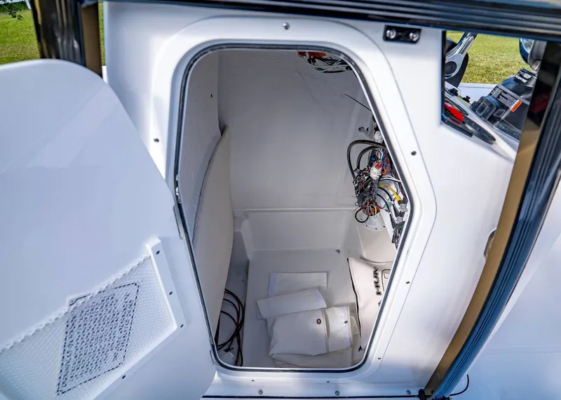 Slide: The Image of Sea Hunt BX 22 BR 2026 - 18