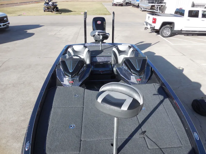 Slide: The Image of Ranger Boats Z520L 2018 - 11