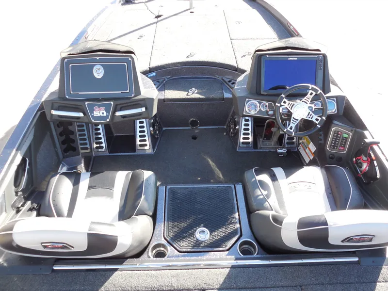 Slide: The Image of Ranger Boats Z520L 2018 - 7