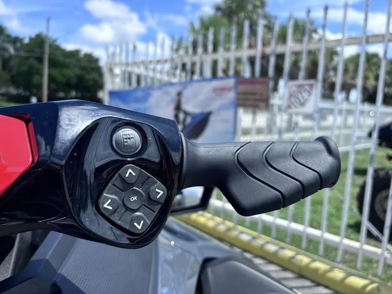 Slide: The Image of Sea-Doo RXT-X 325 2026 - 12