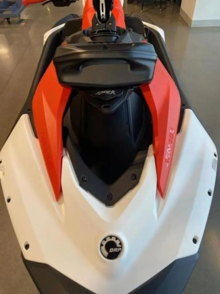 Slide: The Image of Sea-Doo Spark™Trixx for 3 Rotax® 900 ACE™ - 90 i 2026 - 7