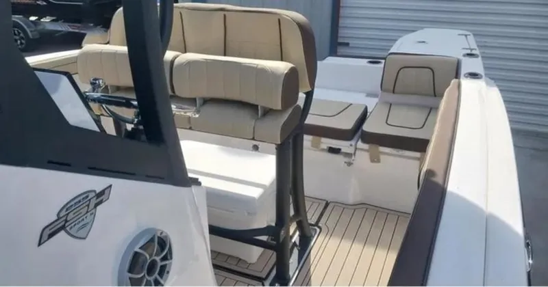 Slide: The Image of Yamaha 255 FSH Sport H 2026 - 17