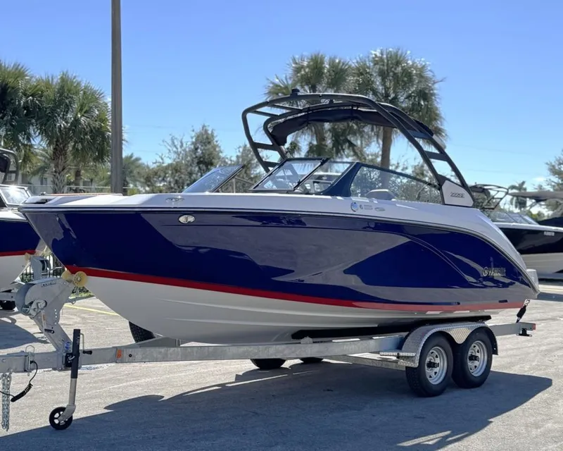 Slide: The Image of Yamaha 222SE 2026 - 3