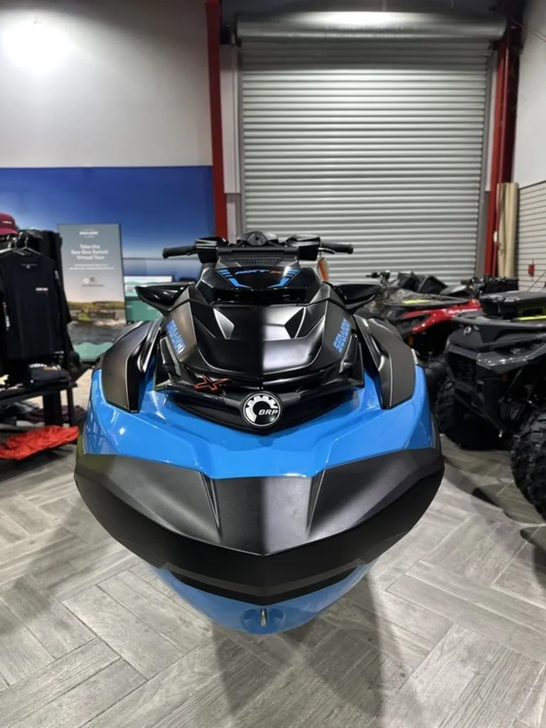 Slide: The Image of Sea-Doo RXT-X™ 325 Gulfstream Blue Premium 2026 - 1