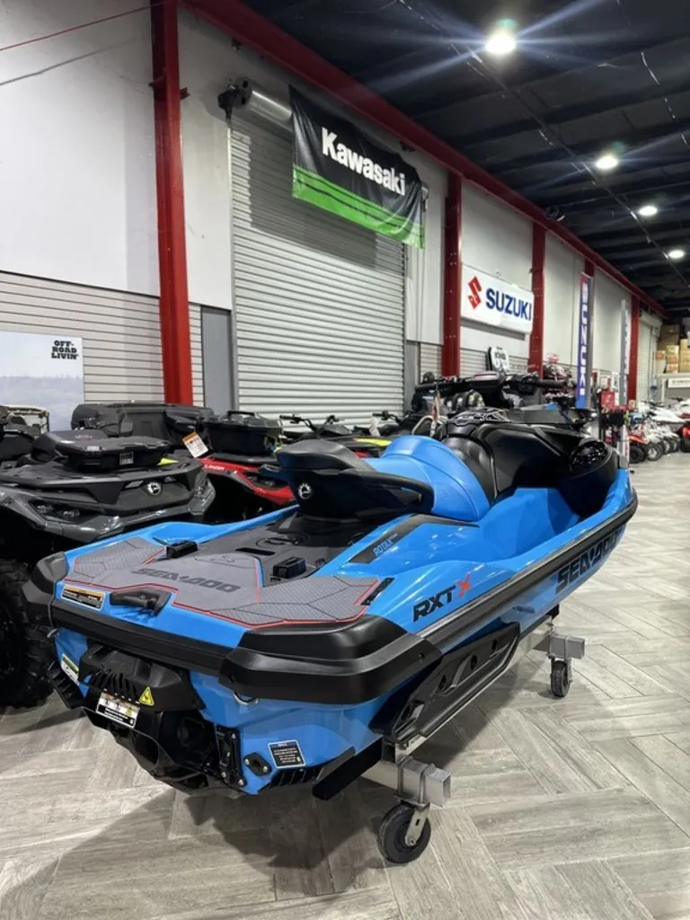 Slide: The Image of Sea-Doo RXT-X™ 325 Gulfstream Blue Premium 2026 - 16