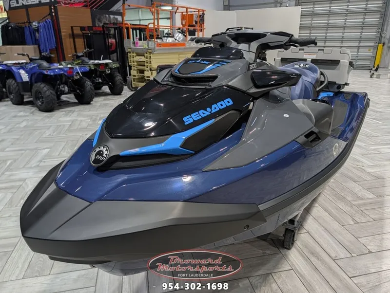 Slide: The Image of Sea-Doo GTX 300 2026 - 3