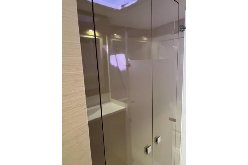 Slide: The Image of Interior of 2018 Fountaine Pajot Helia 44 Evolution yacht bathroom. - 55