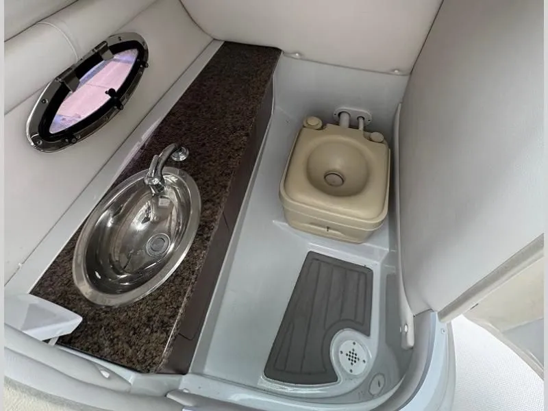 Slide: The Image of Crownline Boats E24XS 2018 - 11