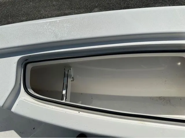 Slide: The Image of Sea Pro 230 DLX W/200 HP 2025 - 48