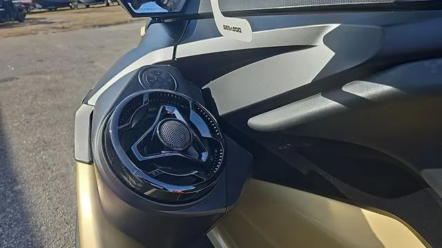 Slide: The Image of Sea-Doo RXT X 325 WITH SOUND SYSTEM 2025 - 14