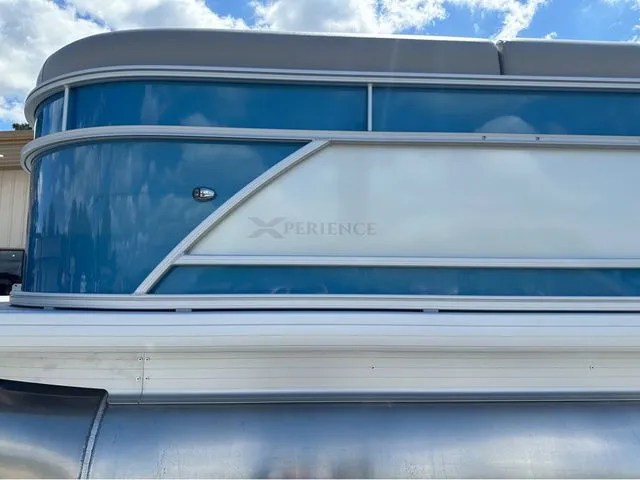 Slide: The Image of Godfrey EX 2286 SPLIT BENCH W/150HP 2026 - 3