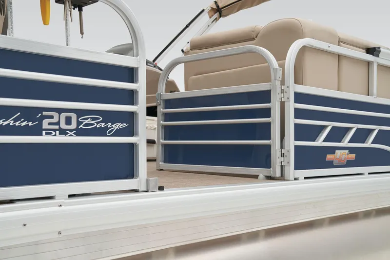 Slide: The Image of Manufacturer Provided Image: Sun Tracker Fishin' Barge 20 DLX - 34