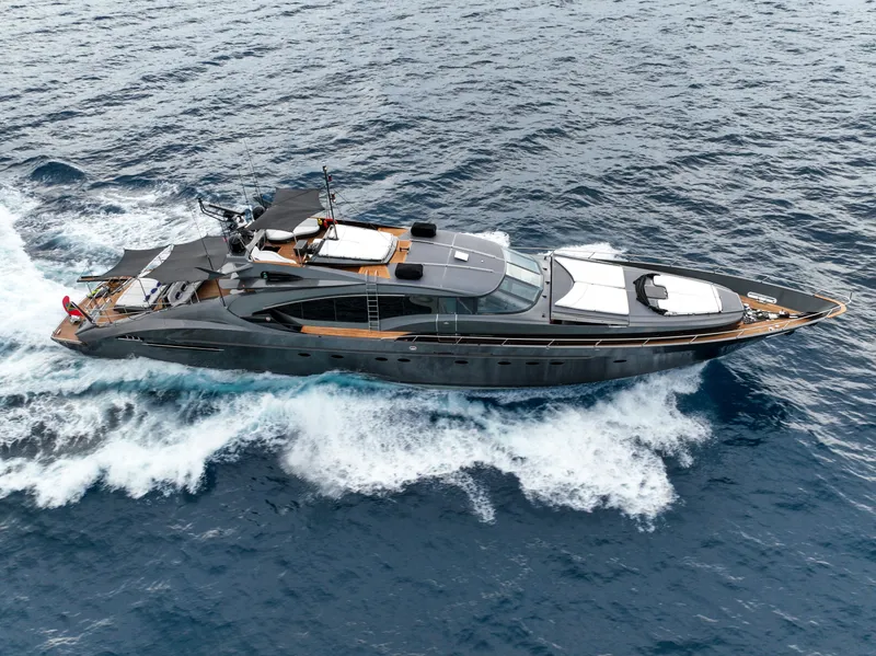 Slide: The Image of Palmer Johnson 120 2003 - 103