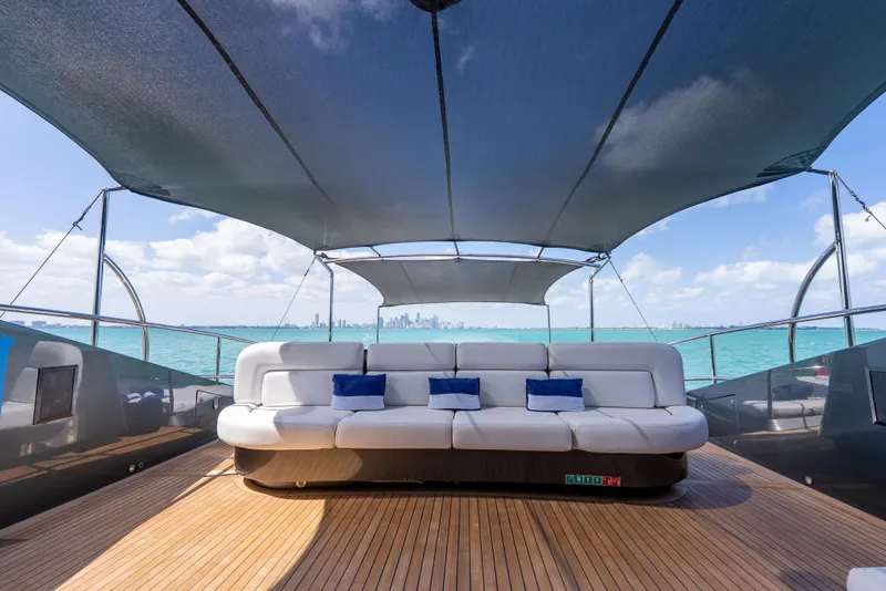 Slide: The Image of Palmer Johnson 120 2003 - 51