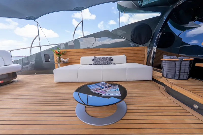 Slide: The Image of Palmer Johnson 120 2003 - 53